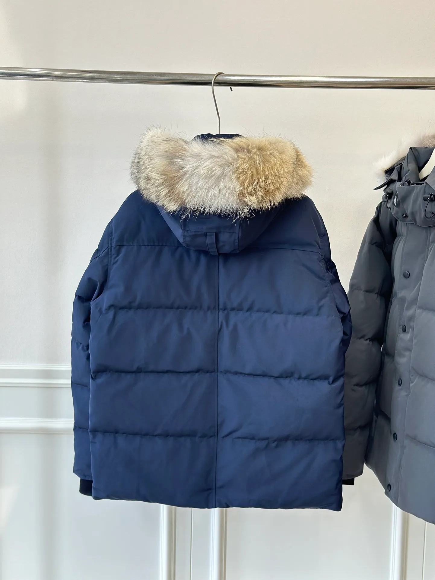 P880 𝐂𝐀𝐍𝐀𝐃𝐀 𝐆𝐎𝐎𝐒𝐄Big Goose 29# Wyndham Parka Size: XS S M L